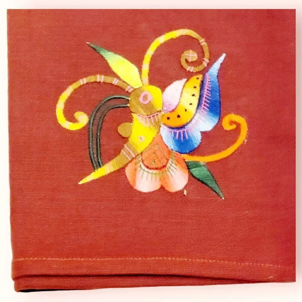 Vintage‎ Set of 4 Cloth Napkins with Embroidered Sea Creatures